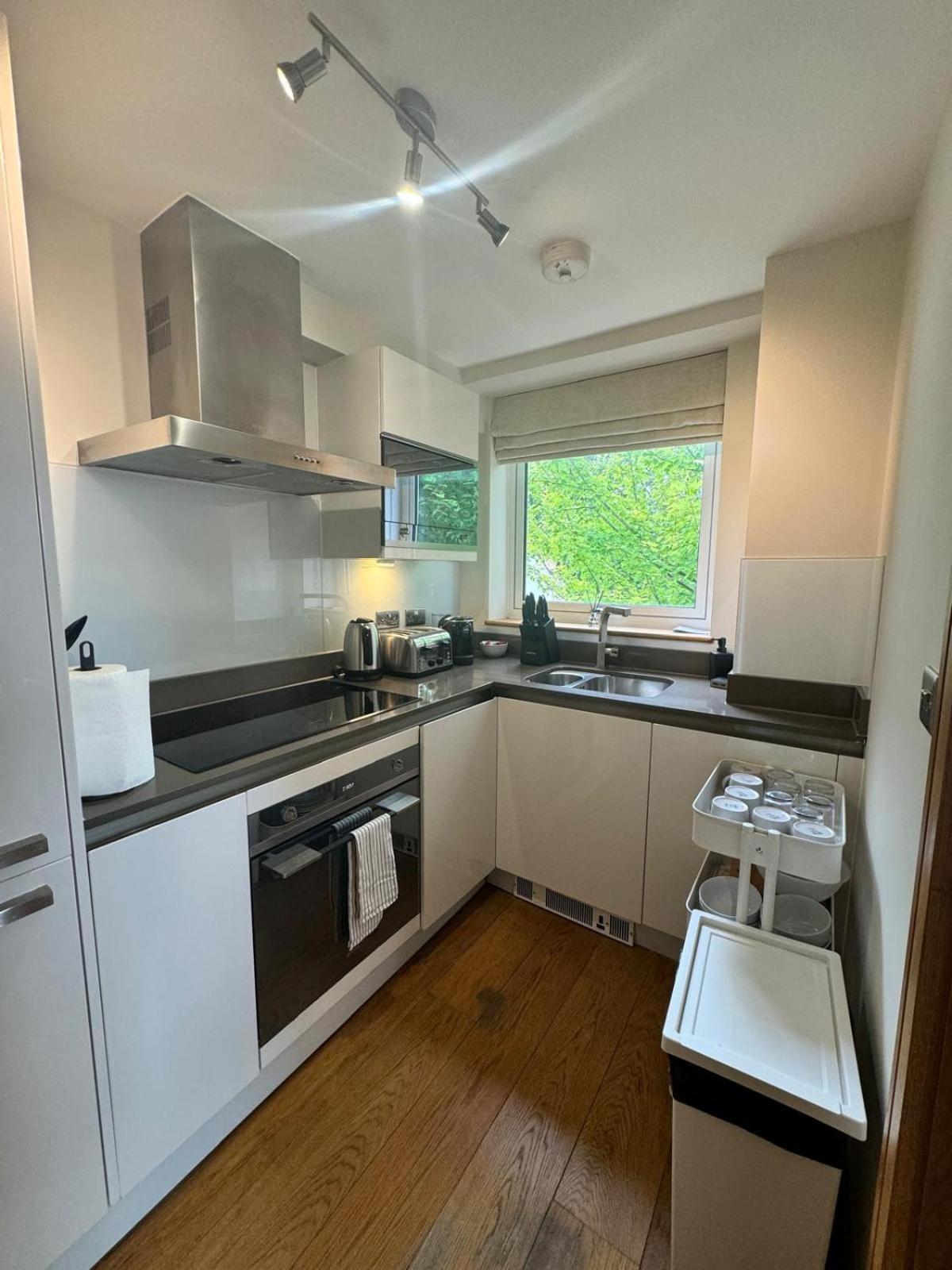 شقة Westwood House لندن المظهر الخارجي الصورة