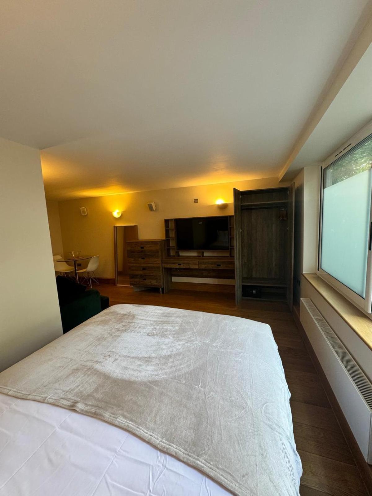 شقة Westwood House لندن المظهر الخارجي الصورة