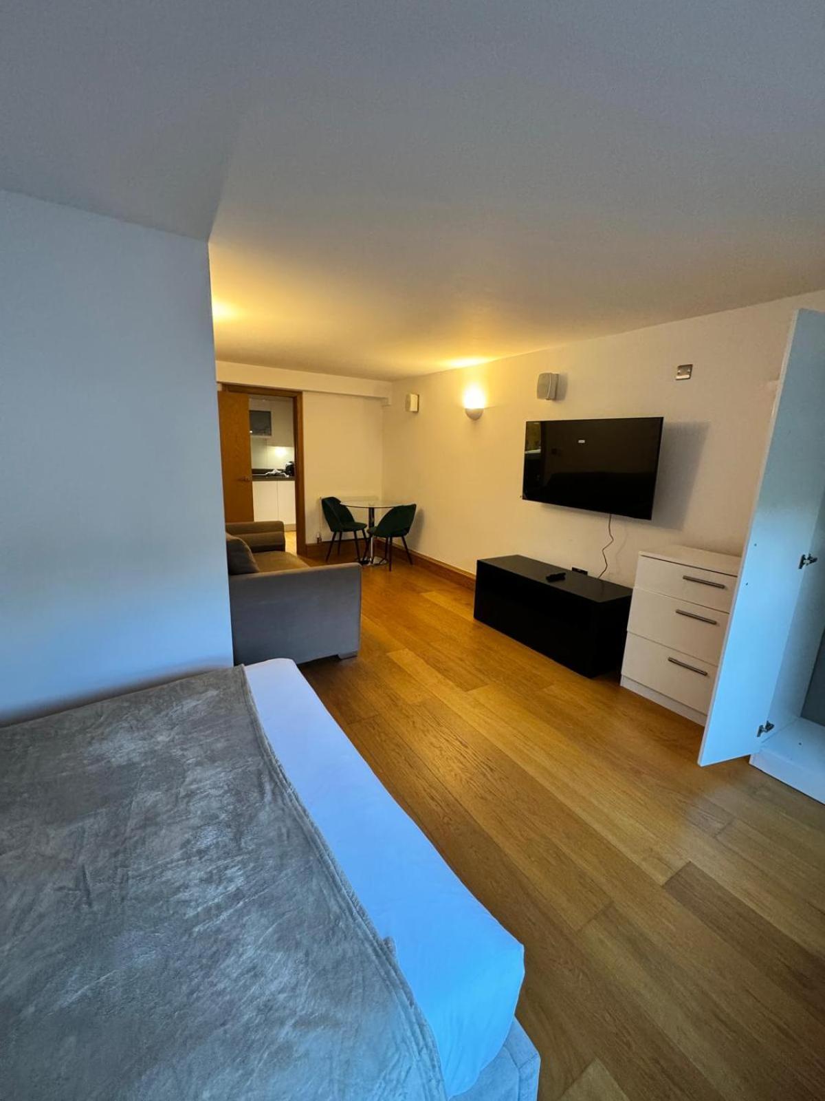 شقة Westwood House لندن المظهر الخارجي الصورة